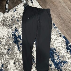 Lululemon cinchable waist dress pants